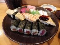 知多半島産のネタがお値打ちに食べられるお寿司屋さん。